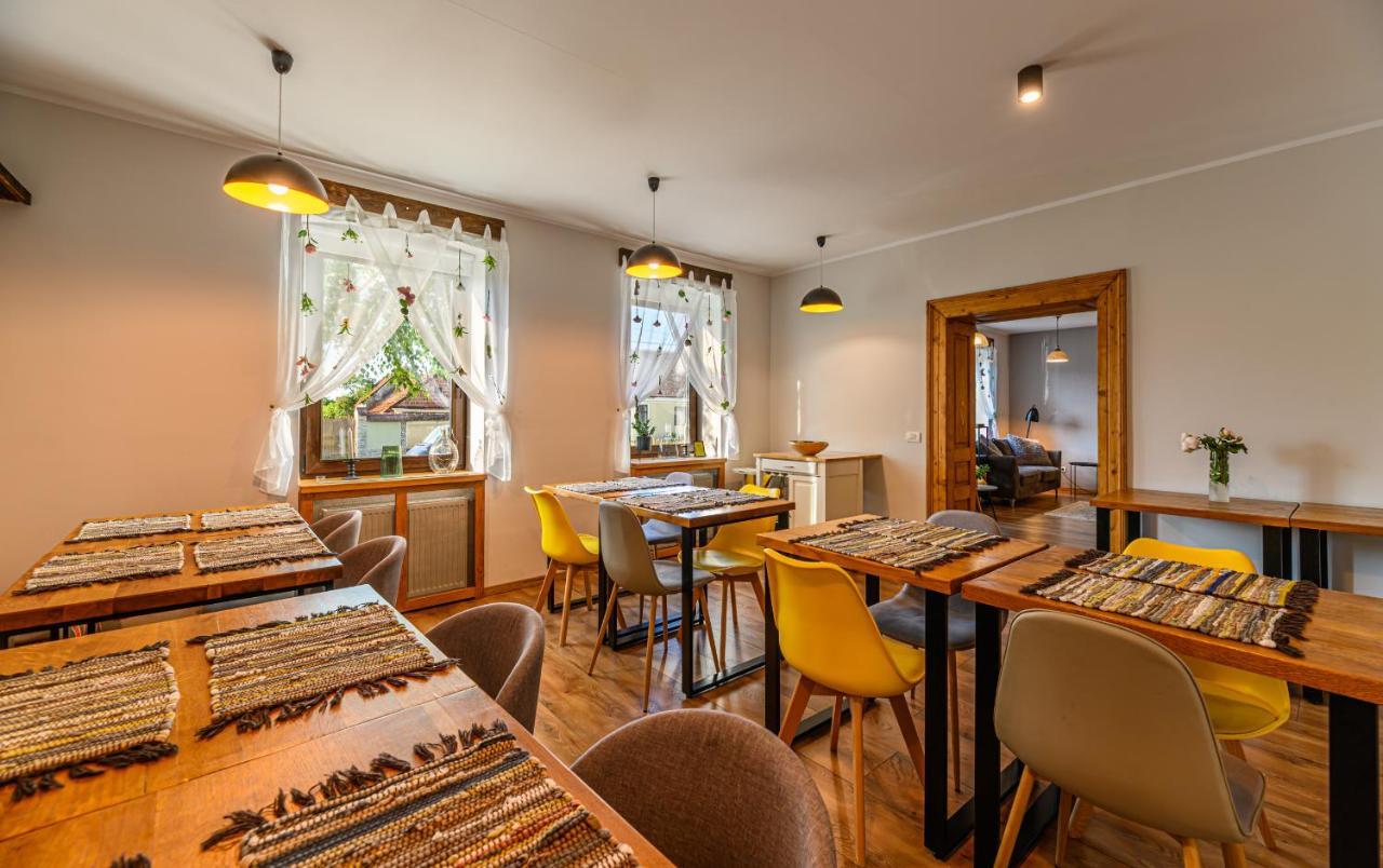 Bed and Breakfast The Good House - Hărman Exterior foto